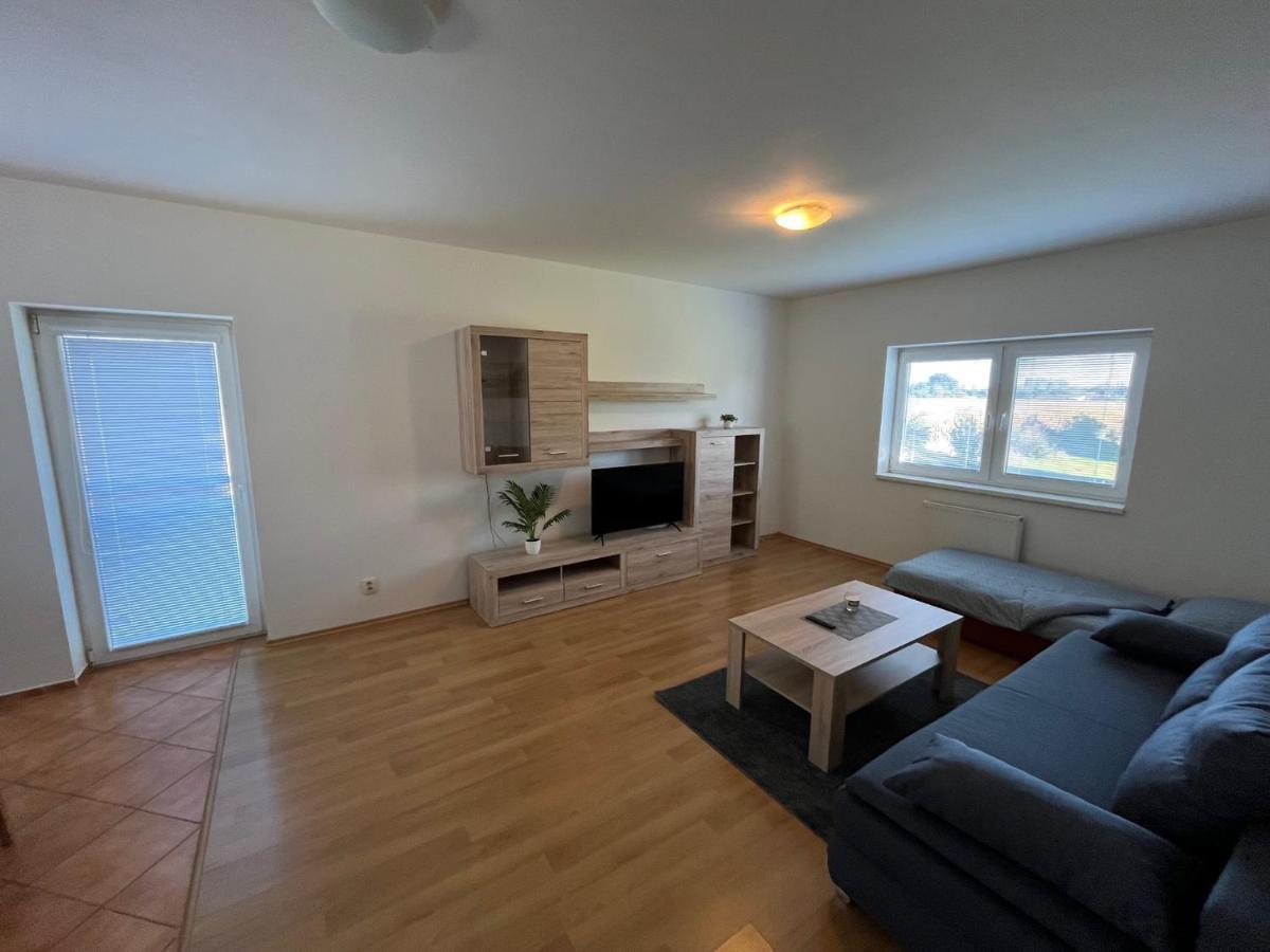 Apartman 92 Biely Kostol Exterior photo